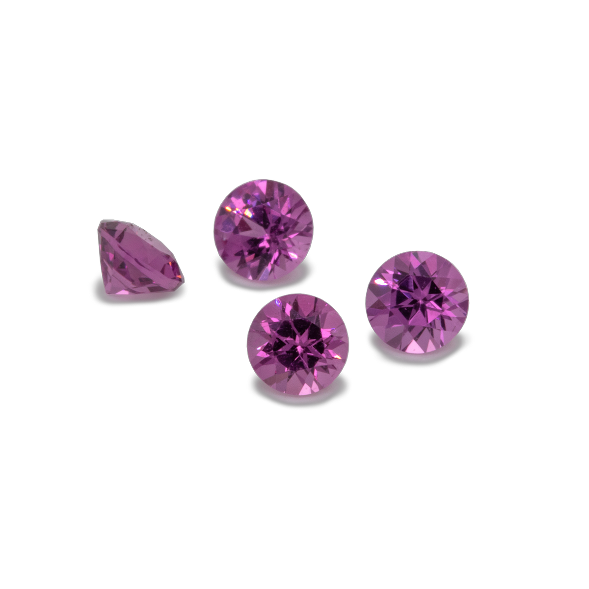 Royal Purple Garnet - lila, rund, 2.4x2.4 mm, 0.064-0.075 ct, Nr. RP63001