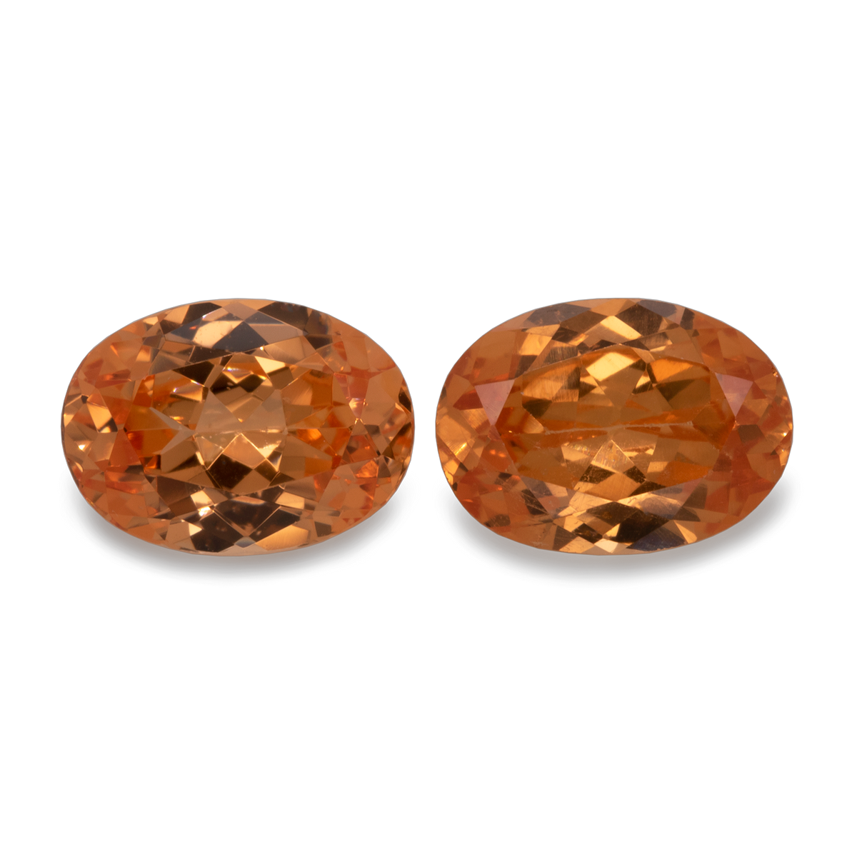 Mandarin Garnet Pair - light orange, oval, 7x5mm, 1.95-2.20 ct, No. MG24003