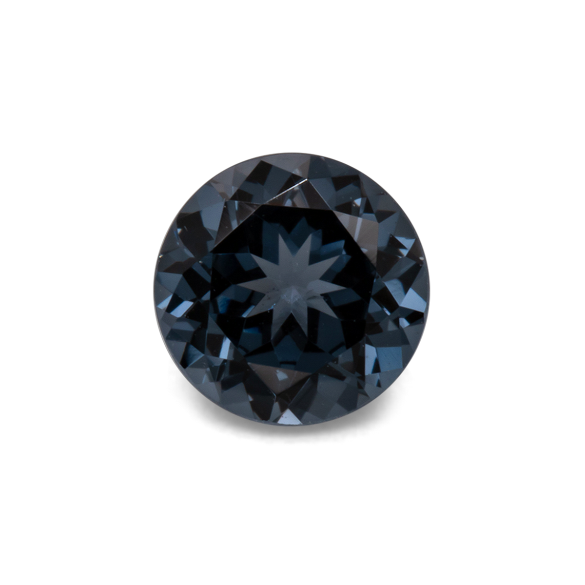 Spinell - grau, rund, 5.5x5.5 mm, 0.67 ct, Nr. SP90050