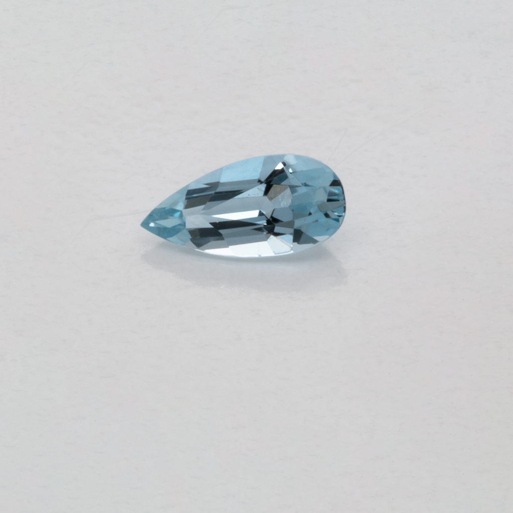 Aquamarin - AA, birnform, 4x2 mm, 0,06-0,07 ct, Nr. A99035
