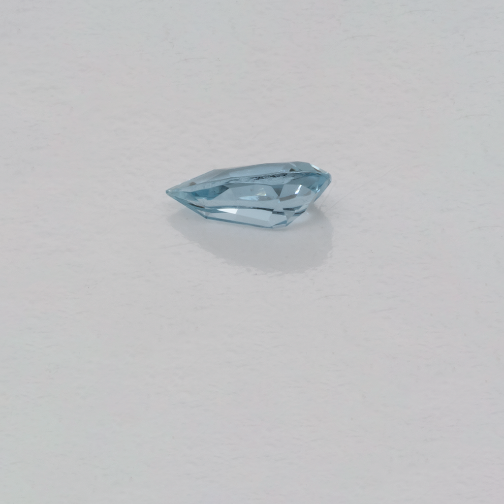 Aquamarin - AA, birnform, 4x2 mm, 0,06-0,07 ct, Nr. A99035