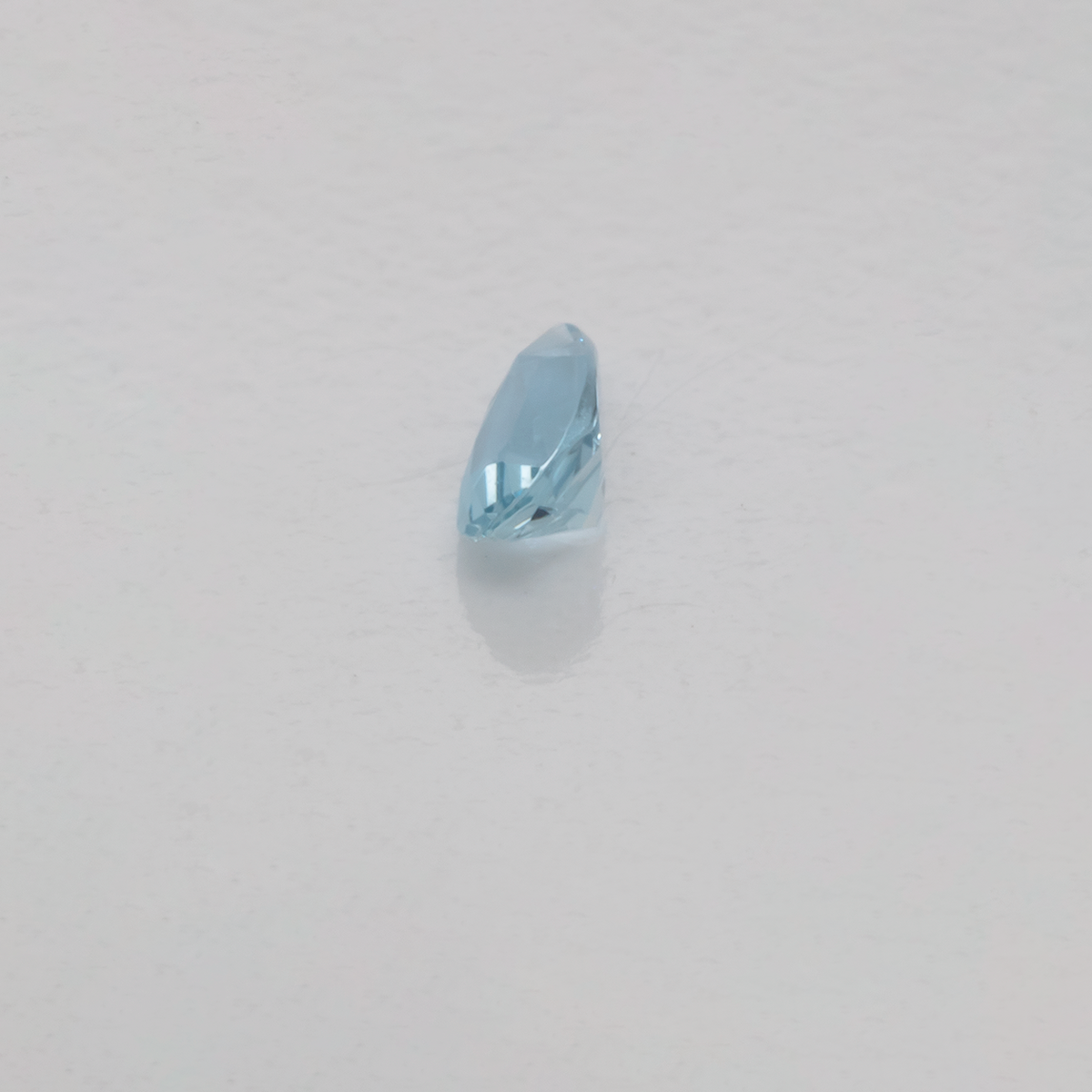Aquamarin - AA, birnform, 4x2 mm, 0,06-0,07 ct, Nr. A99035
