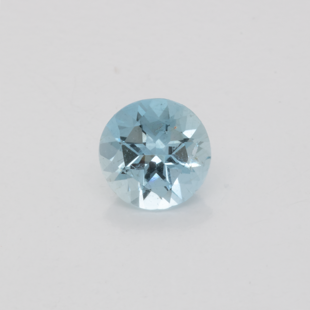 Aquamarine - AA, round, 4x4 mm, 0.21-0.24 ct, No. A99043