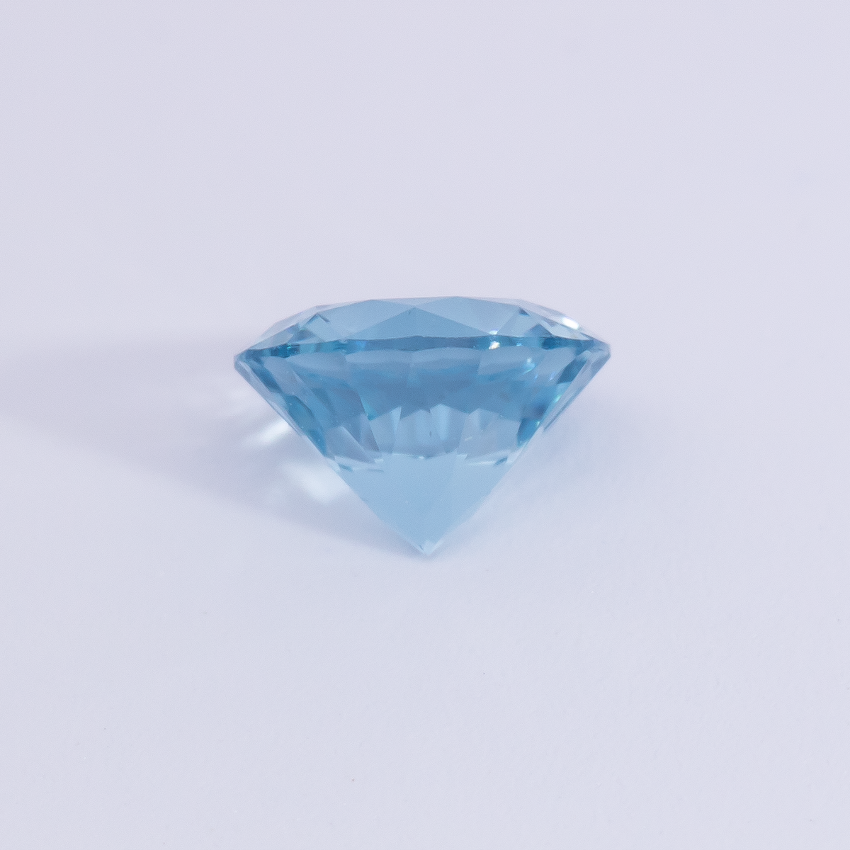 Aquamarine - AAA, round, 4.5x4.5 mm, 0.28 - 0.32 ct, No. A99065