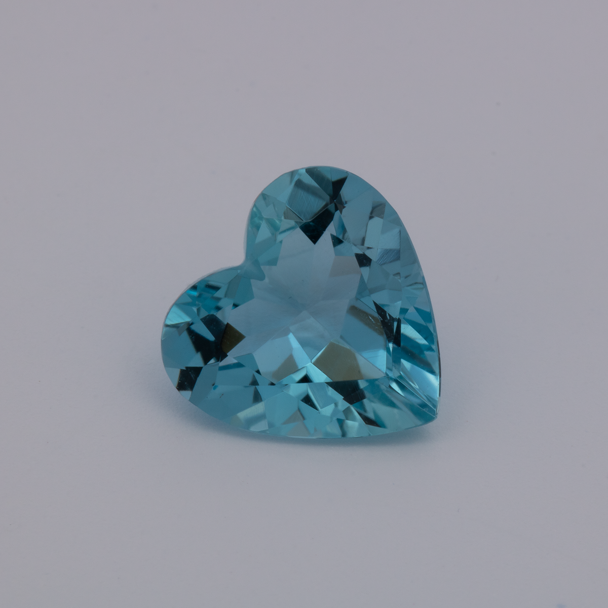 Aquamarine AA - blue, heart, 9.5x9.7 mm, 2.37 ct, No. A99092