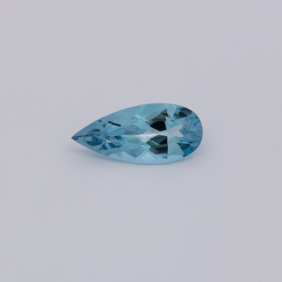 Aquamarin AAA - blau, birnform, 11x5.1 mm, 1.01 ct, Nr. A99096