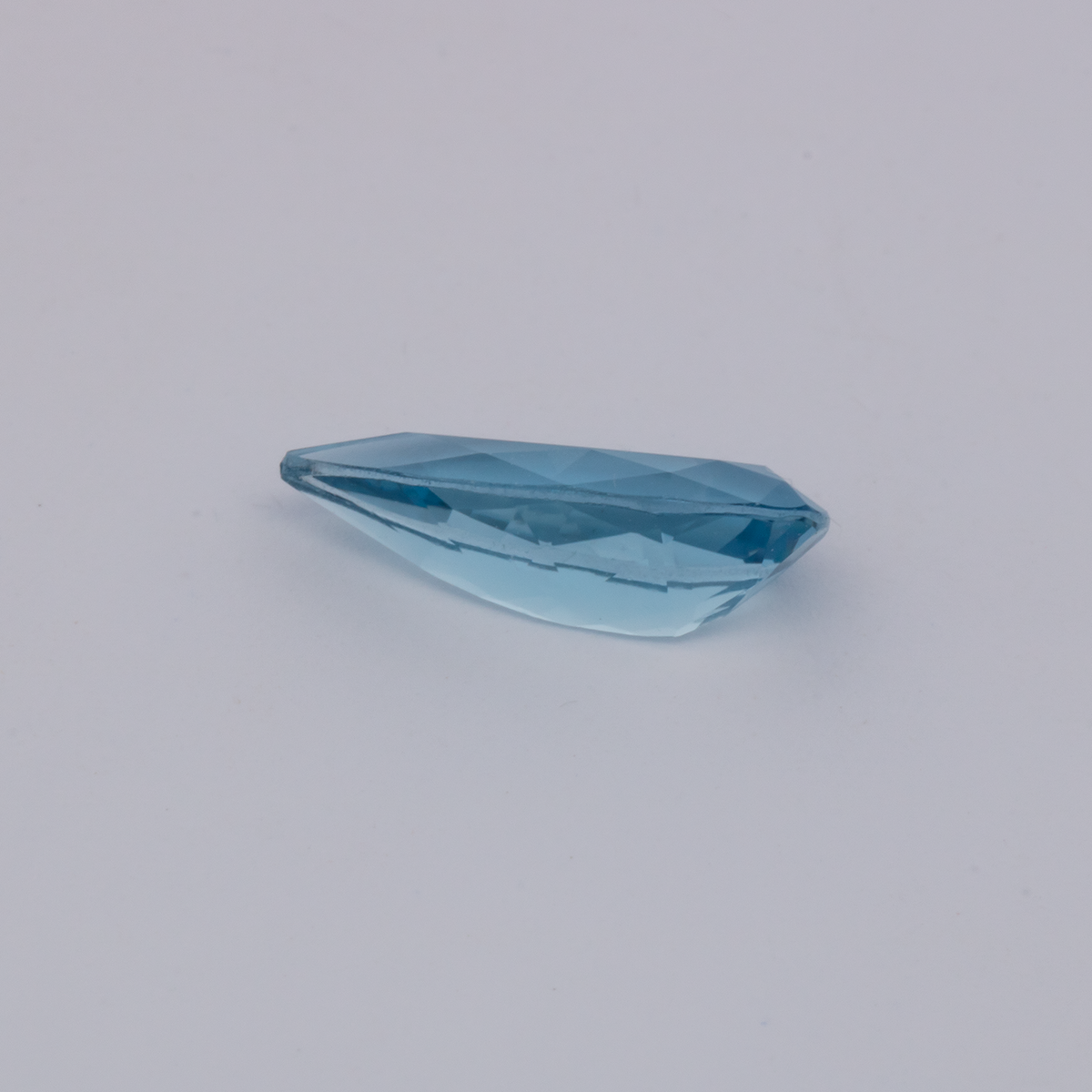 Aquamarin AAA - blau, birnform, 11x5.1 mm, 1.01 ct, Nr. A99096