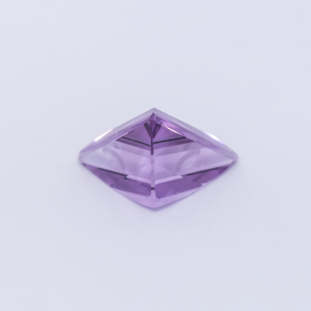 Amethyst - lila, trillion, 8.9x7.8 mm, 1.18 ct, Nr. AMY79002