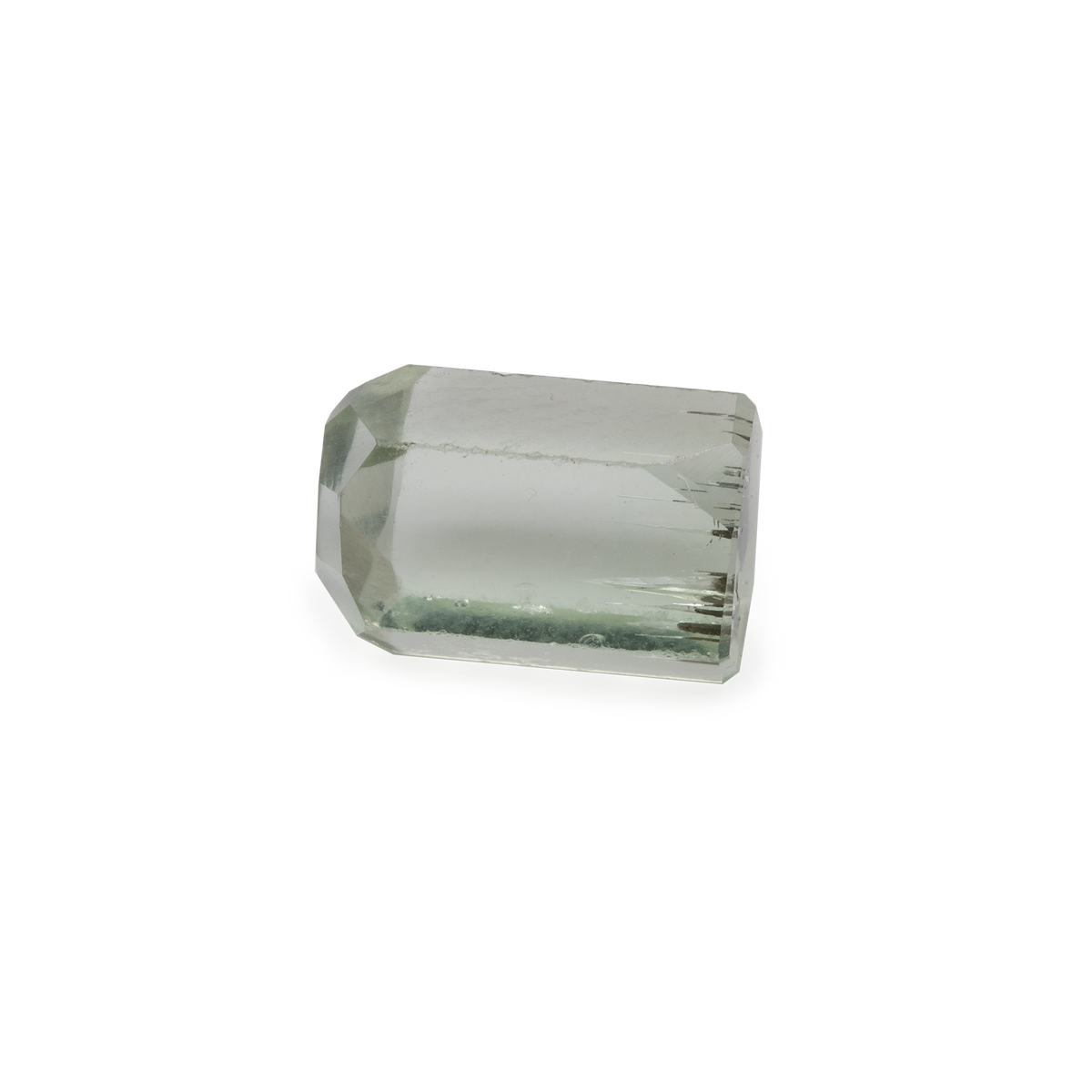 Beryl - green, crystal, 10.6x7.55 mm, 4.18 ct, No. BY23001