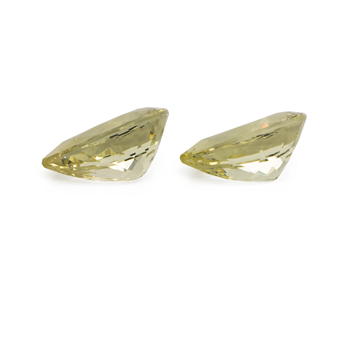 Beryll Paar - gelb, birnform, 13,5x9,5 mm, 7,57 ct, Nr. BY30002