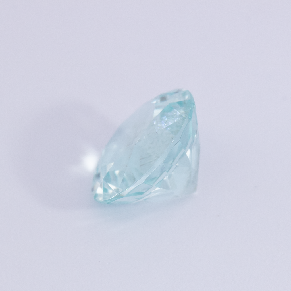Aquamarine A - blue, round, 6x6 mm, 0.70 ct, No. A990107