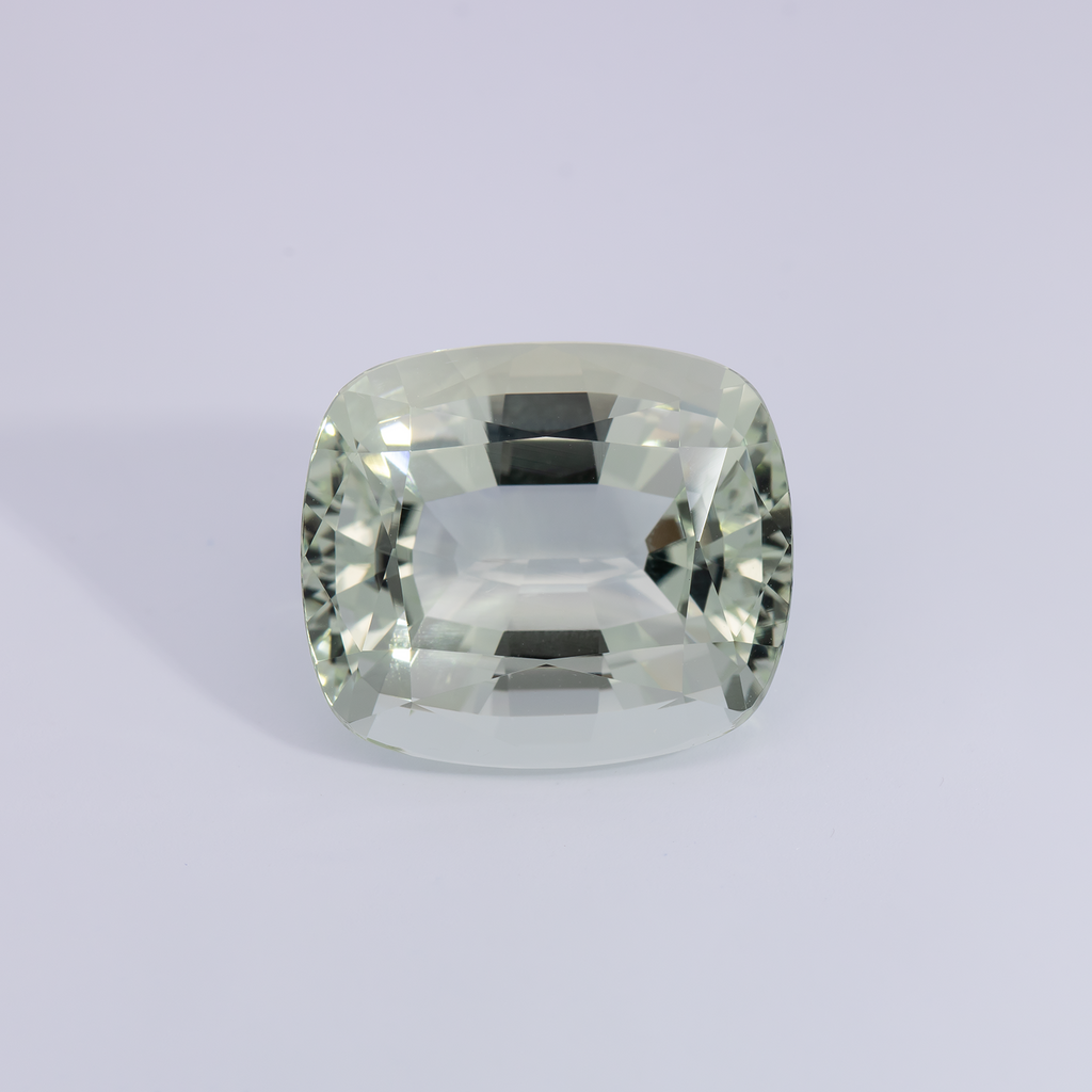 Beryl - yellow, cushion, 16x14 mm, 12.48 ct, No. BY90041