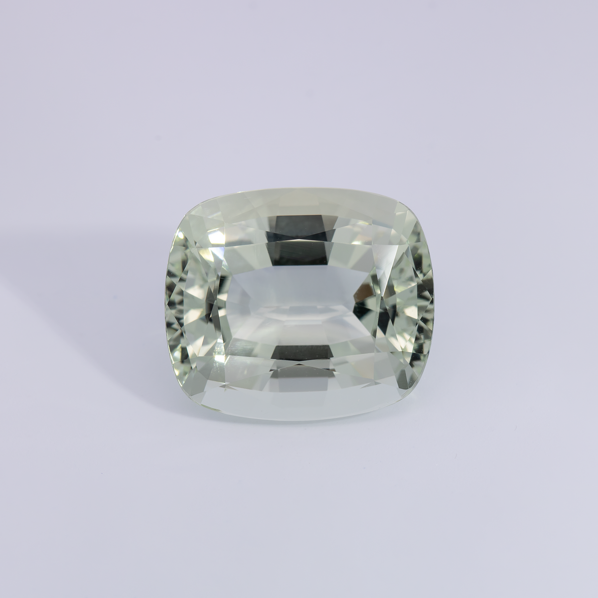 Beryl - yellow, cushion, 16x14 mm, 12.48 ct, No. BY90041