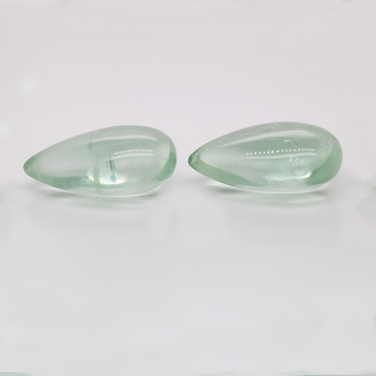 Beryll Paar - grün, briolett, 27x16 mm, 61,89 ct, Nr. BY90042