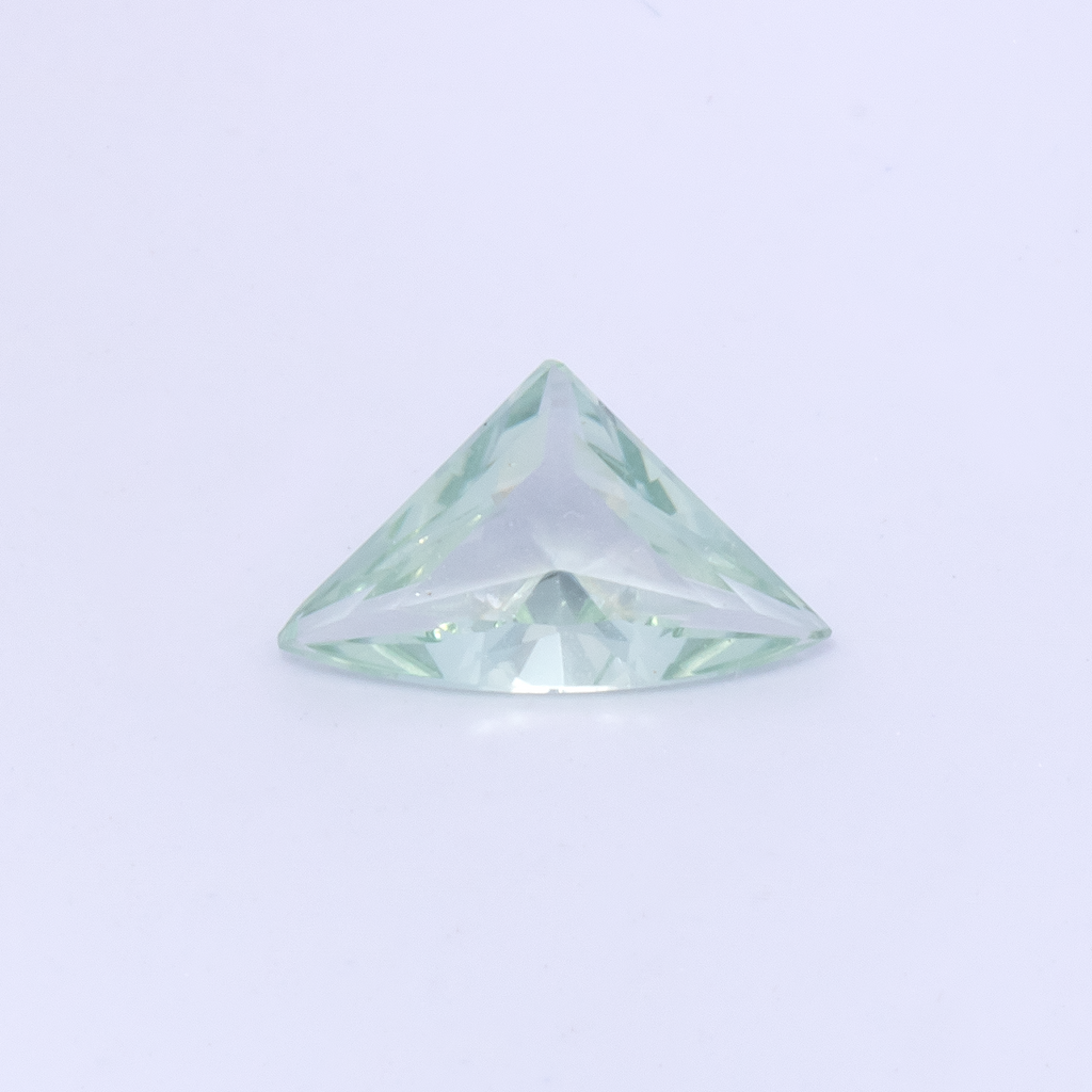 Beryl - green, fancy, 7.2x4.3 mm, 0.28 ct, No. BY90046