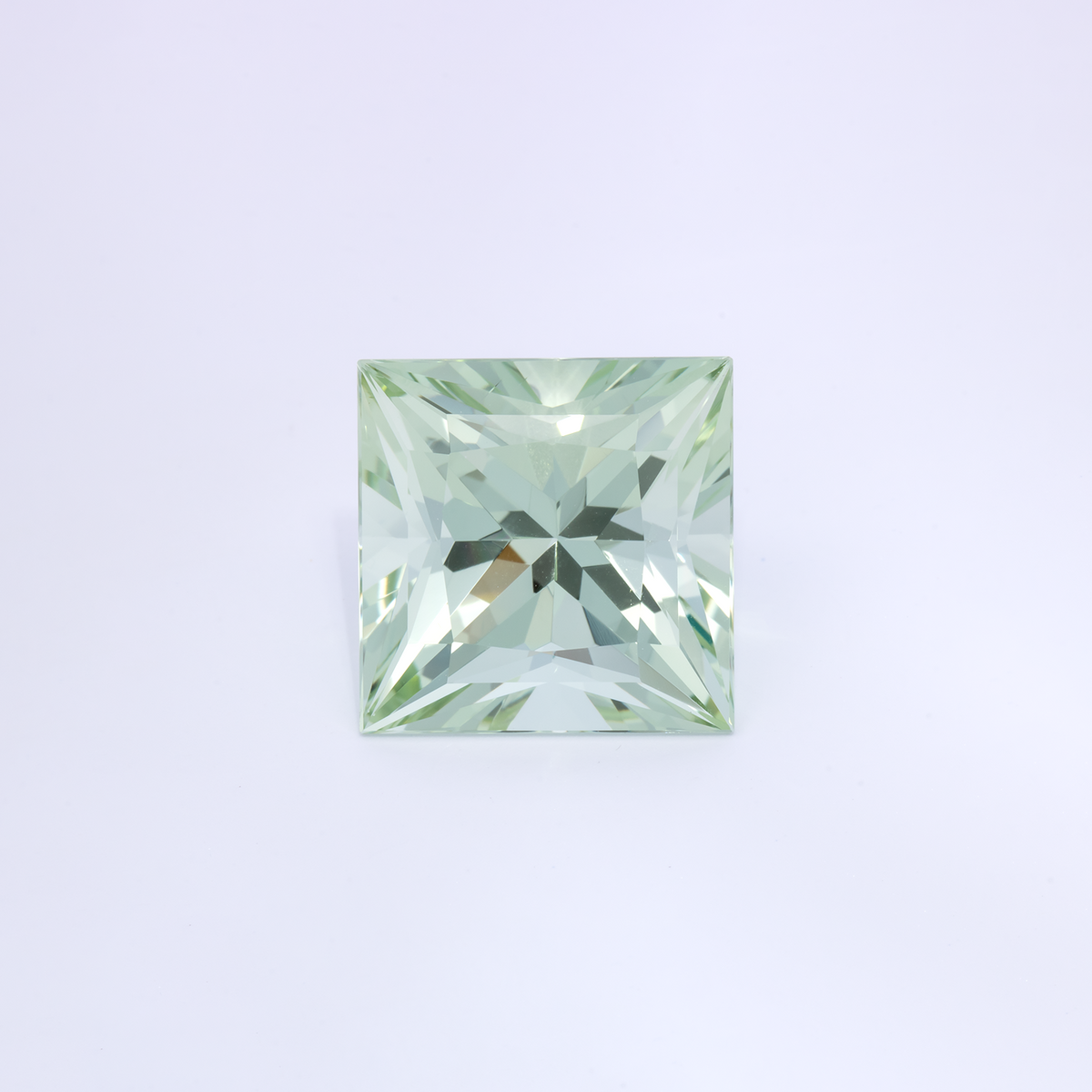 Beryl - green, rectangle, 16x16 mm, 17.81 ct, No. BY90048
