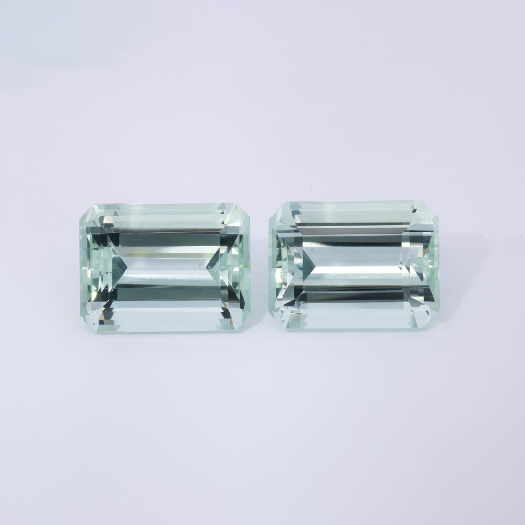 Beryl Pair - green, octagon, 16x12 mm, 23.15 ct, No. BY90049