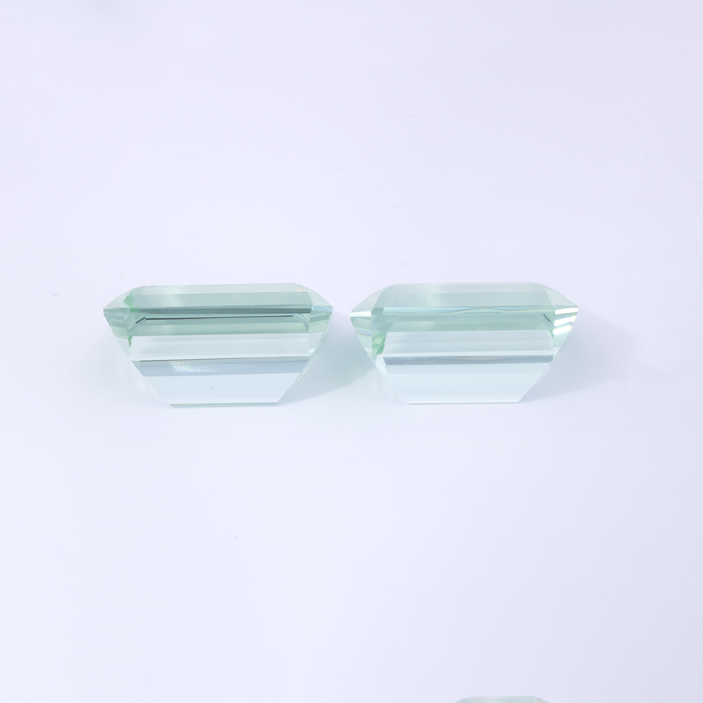 Beryl Pair - green, octagon, 16x12 mm, 23.15 ct, No. BY90049