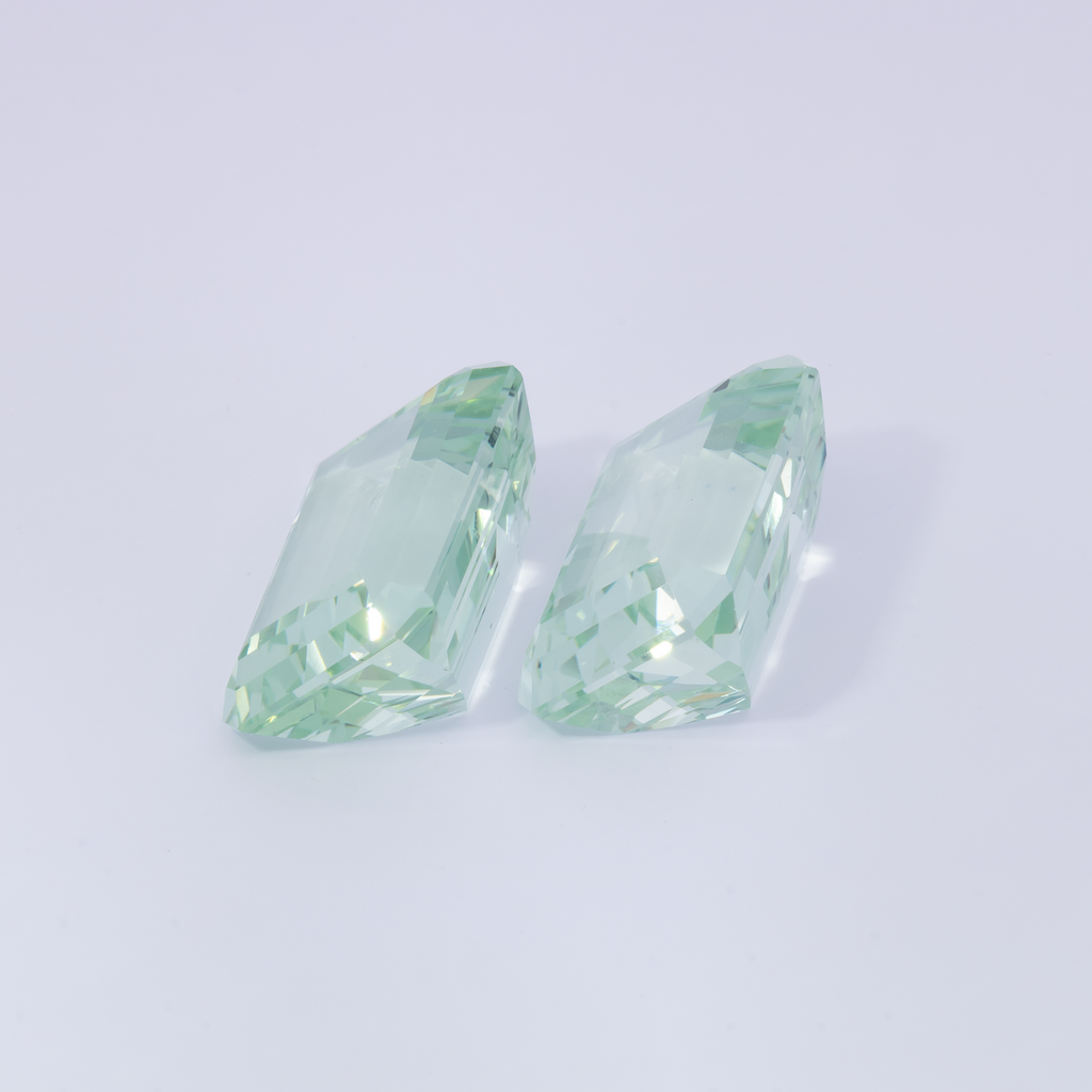 Beryl Pair - green, octagon, 16x12 mm, 23.15 ct, No. BY90049
