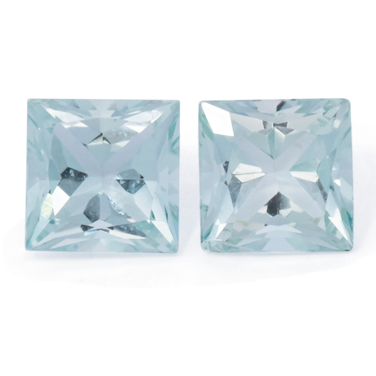 Beryl Pair - blue, rectangle, 4.9x4.9 mm, 1.05 ct, No. BY90050