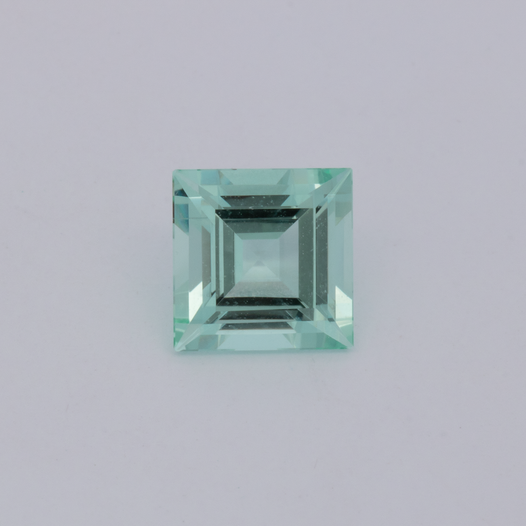 Beryl - green, rectangle, 6.5x6.5 mm, 1.13 ct, No. BY90077