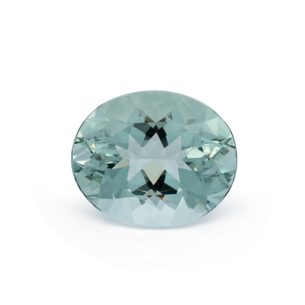 Beryl - green, oval, 11.9x9.9 mm, 3.91 ct, No. BY90083