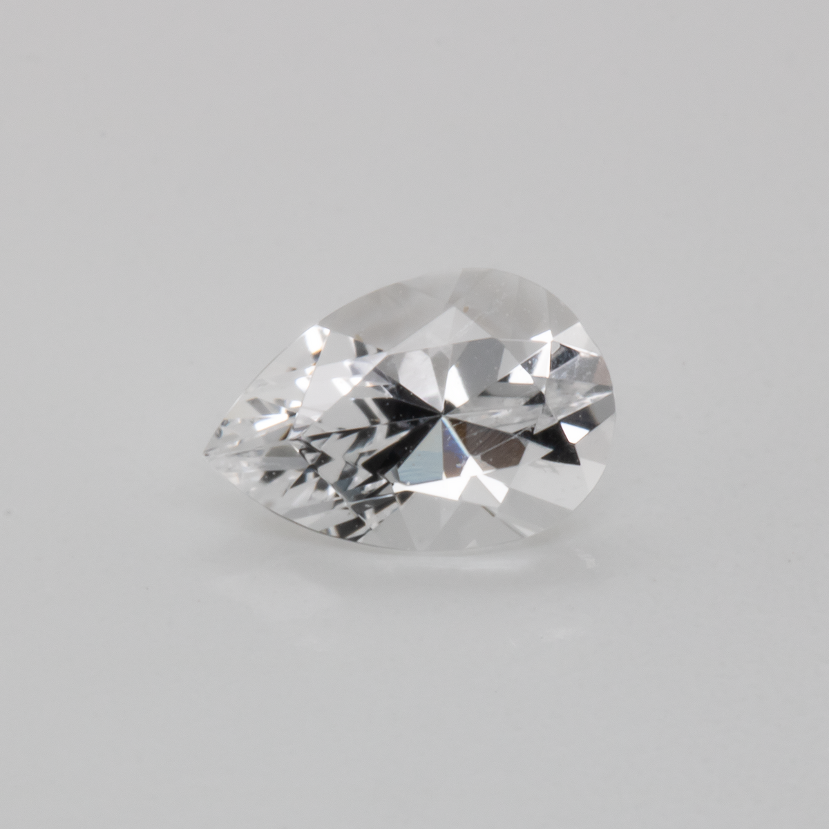 Beryl - white, pear, 6x4 mm, 0.35 ct, No. BY90091