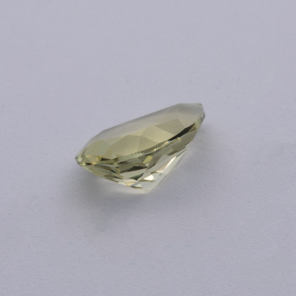 Beryl - yellow, pear, 7x5 mm, 0.54 ct, No. BY90100