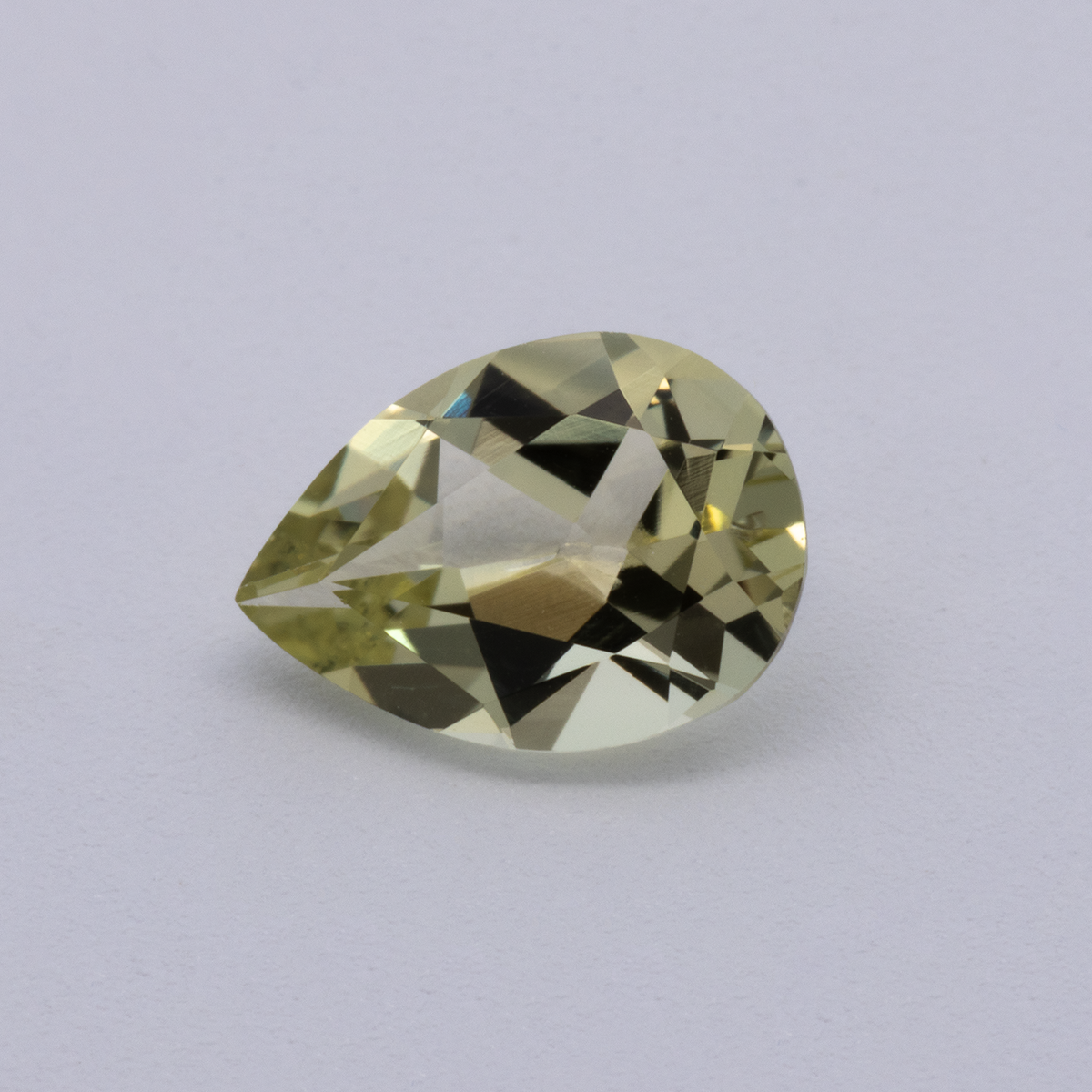 Beryl - yellow, pear, 7x5 mm, 0.54 ct, No. BY90100