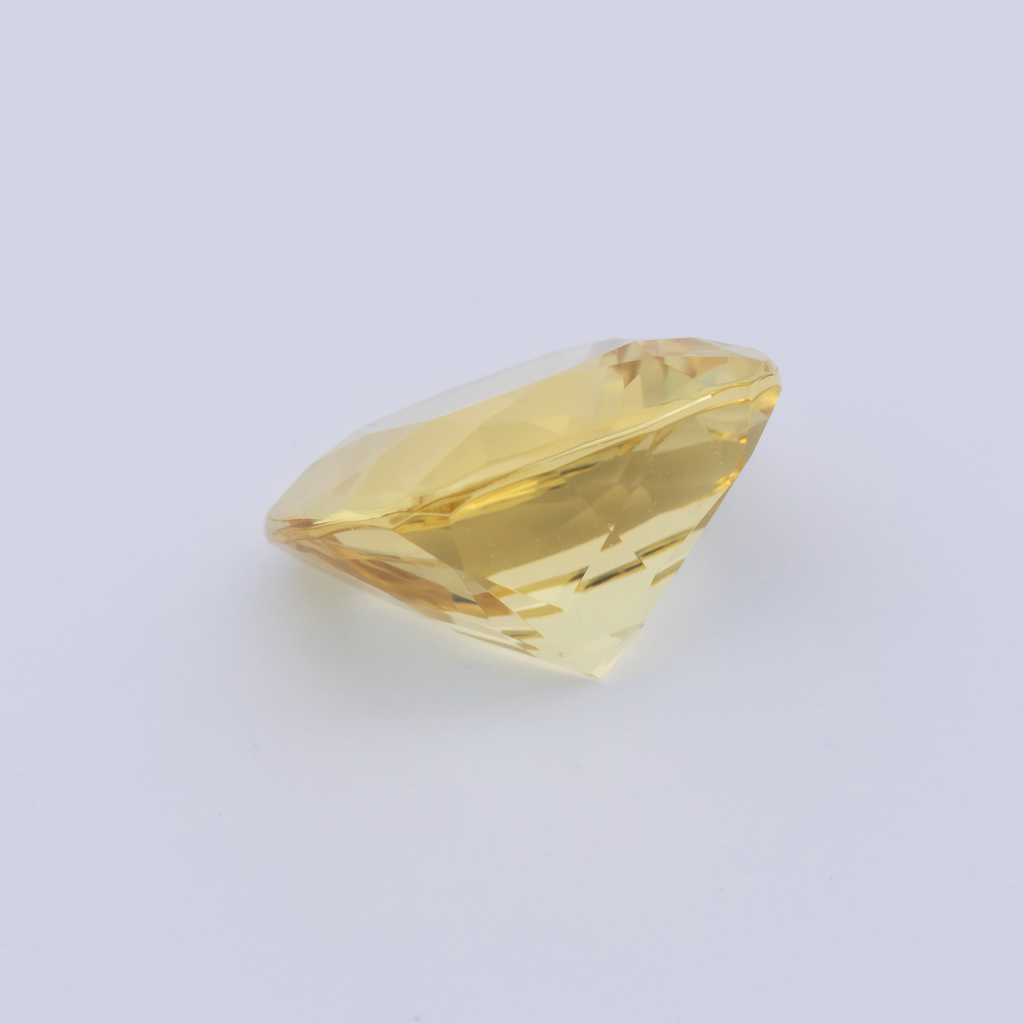 Beryll - gelb, antik, 8.1x8.1 mm, 1.85 ct, Nr. BY99099