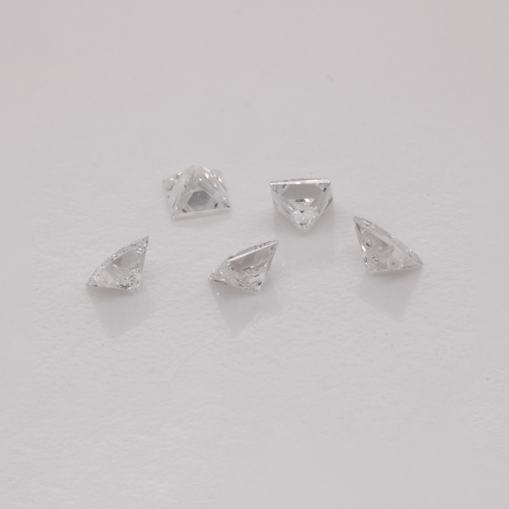 Diamond - white (TW), VS, Princess cut, 1.7mm, approx. 0.03 ct, No. D11049
