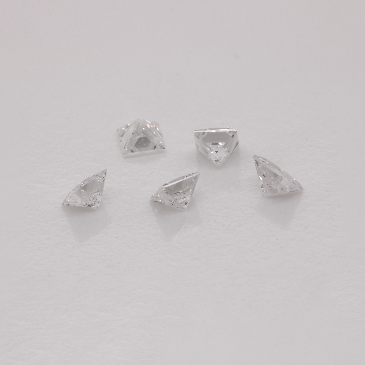Diamond - white (TW), VS, Princess cut, 1.7mm, approx. 0.03 ct, No. D11049