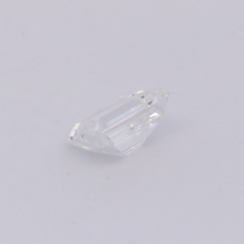 Diamant - fein weiß, baguette, 3.4x2.7 mm, 0.16 ct, Nr. DT1004