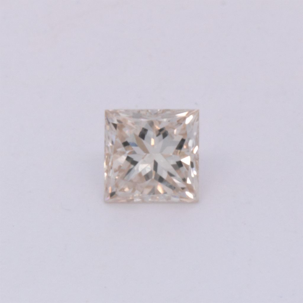 Diamond - tinted white, rectangle, 3.6x3.6 mm, 0.27 ct, No. DT1007