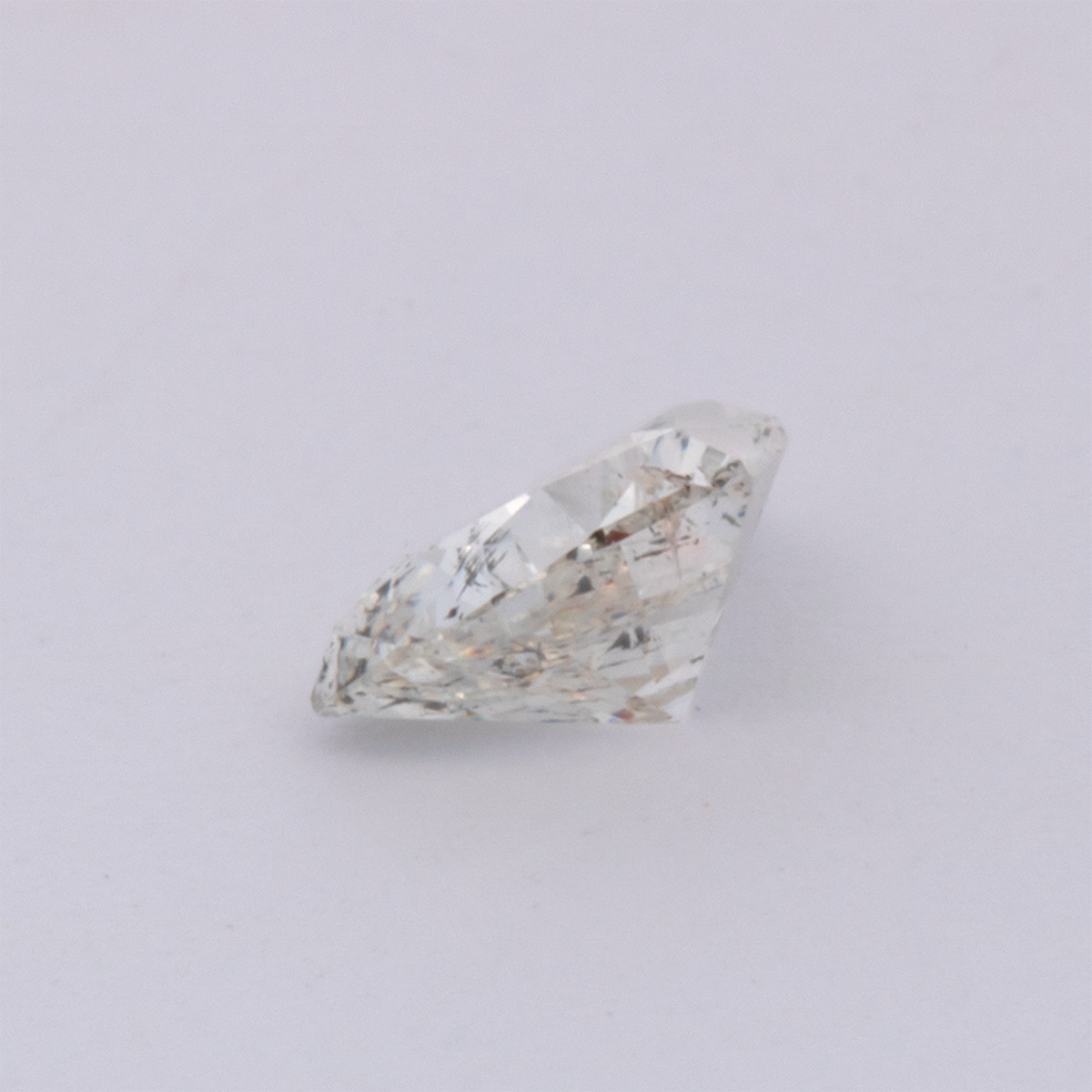 Diamond - slightly tinted white, trillion, 5.3x4.5 mm, 0.35 ct, No. DT1008