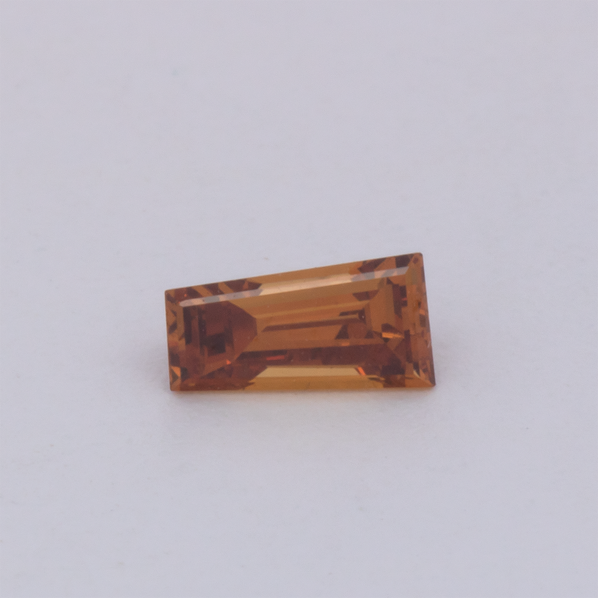 Diamond - orange & brown, fancy, 4.6x2.4 mm, 0.17 - 0.20 ct, No. DT1027