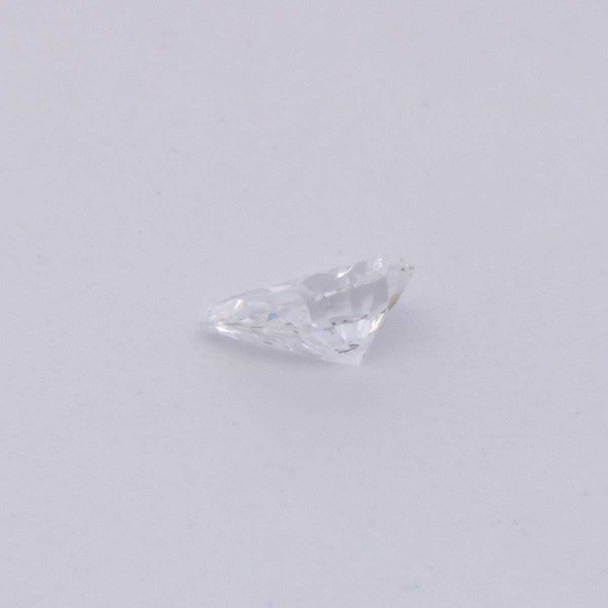 Diamant - fein weiß, birnform, 3.7x2.6 mm, 0.09 ct, Nr. DT1031