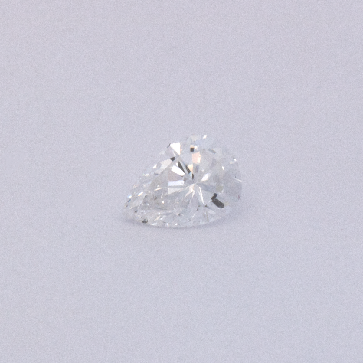 Diamond - fine white, pear, 3.8x2.5 mm, 0.10 ct, No. DT1032