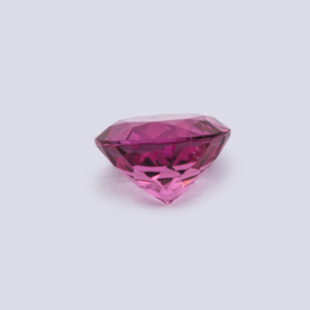 Turmalin - pink, rund, 7.0x7.0 mm, 1.31 ct, Nr. TR991165