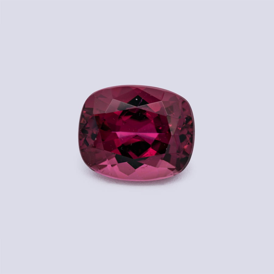 Tourmaline - red, cushion, 8.7x7 mm, 2.13 ct, No. TR991172