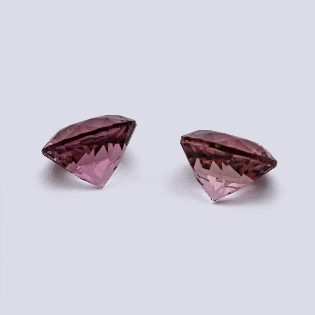 Turmalin - pink, rund, 6x6 mm, 1.68 ct, Nr. TR991183