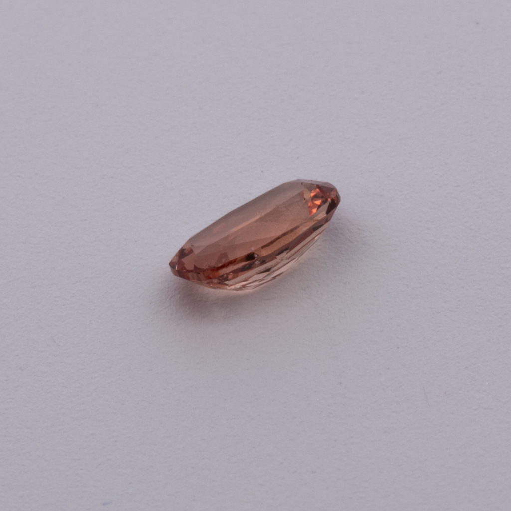 Spinell - braun, antik, 5x3 mm, 0.27 ct, Nr. SP90126