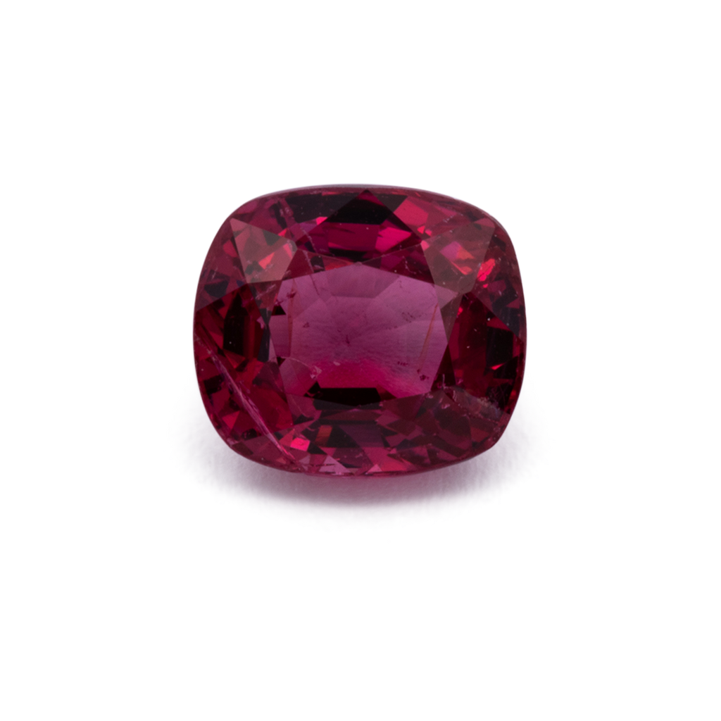 Spinel - red, cushion, 6.1x5.4 mm, 1.03 ct, No. SP90127