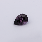 Spinell - lila, birnform, 8.5x6 mm, 1.39 ct, Nr. SP90138