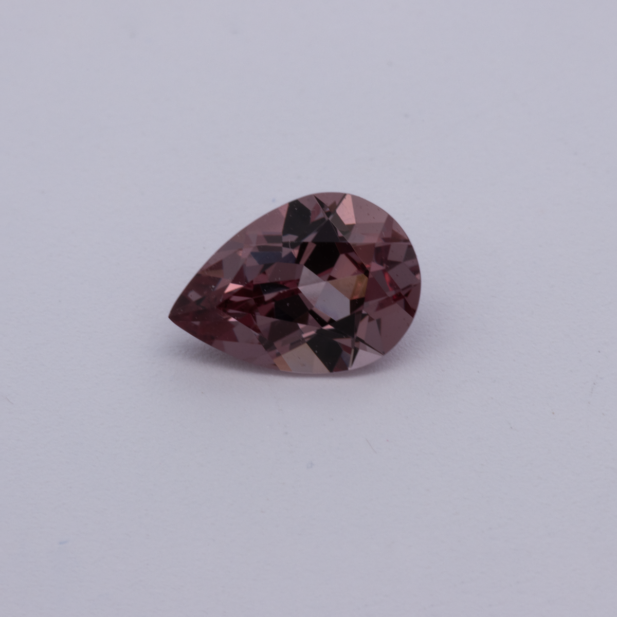 Spinel - brown, pear, 7x5 mm, 0.80 ct, No. SP90139
