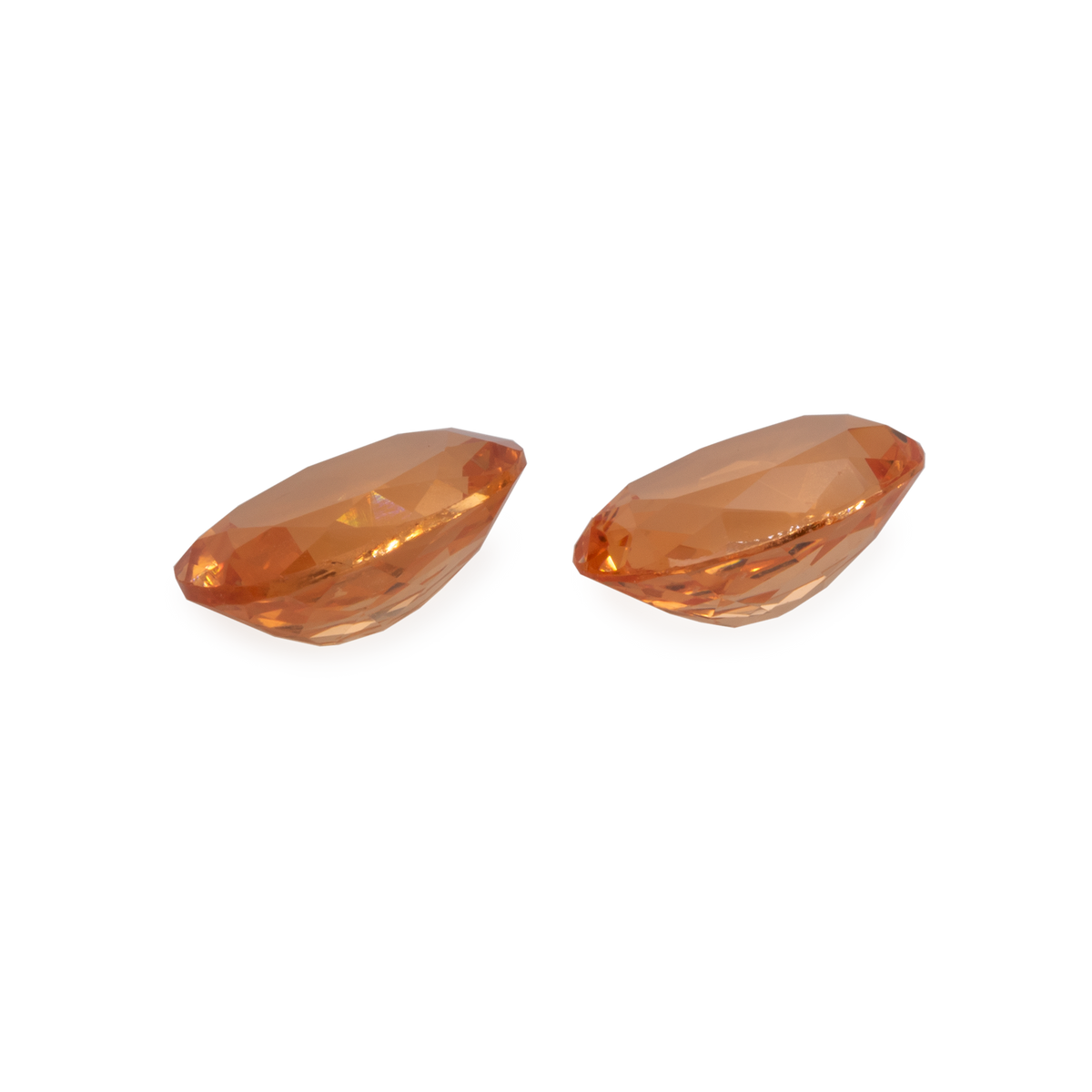 Mandarin Garnet Pair - light orange, oval, 7x5mm, 1.95-2.20 ct, No. MG24003
