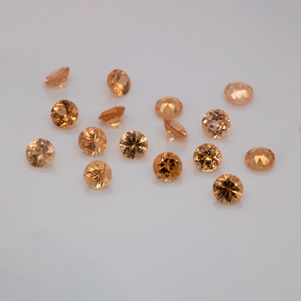 Mandarin Granat - orange, rund, 2.5x2.5 mm, 0.079-0.094 ct, Nr. MG36003