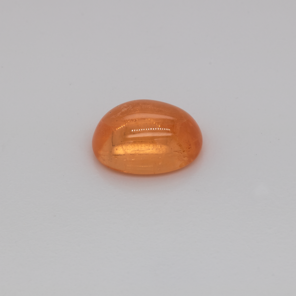 Mandarin Garnet - orange, oval, 9x7 mm, 2.78-3.10 ct, No. MG99055