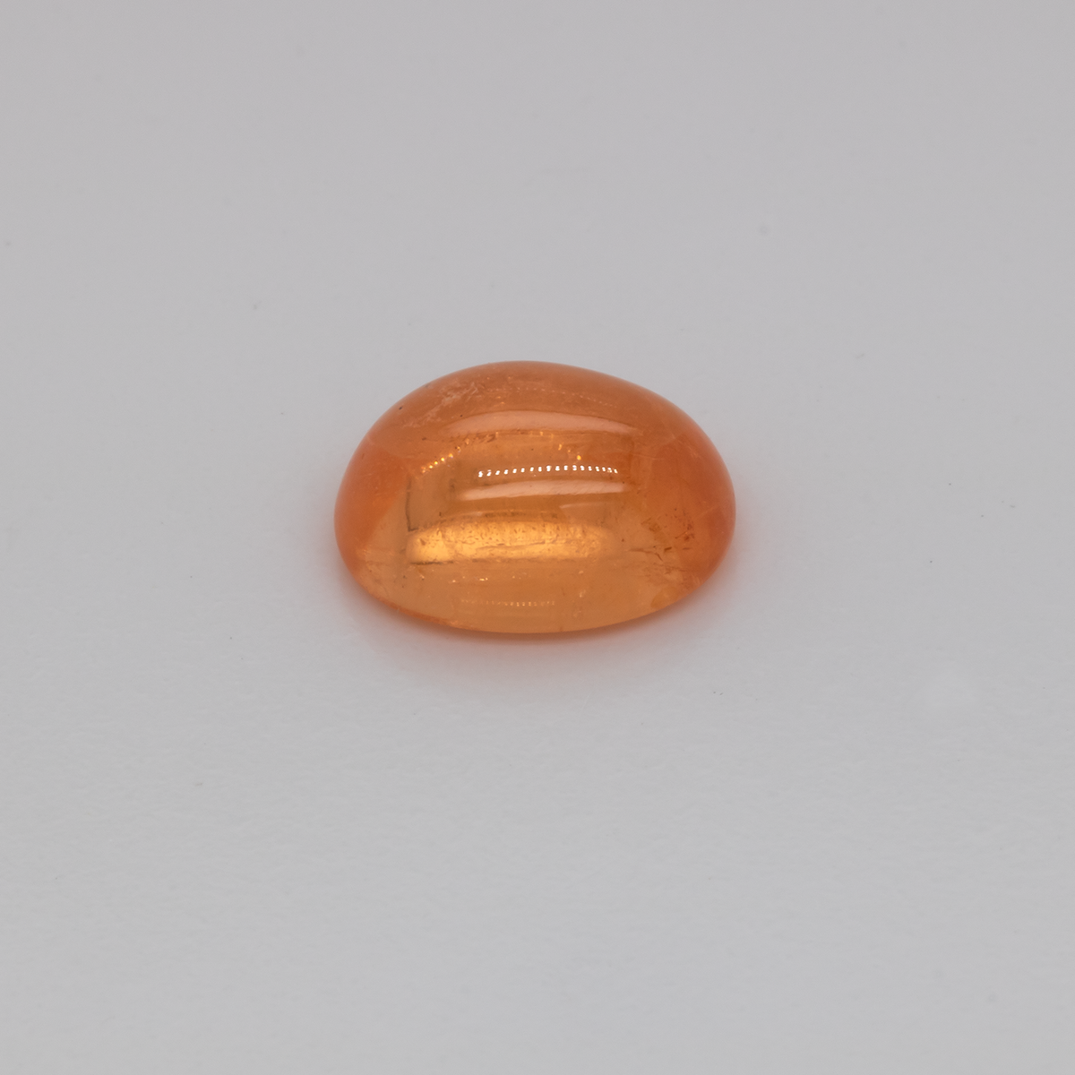 Mandarin Garnet - orange, oval, 9x7 mm, 2.78-3.10 ct, No. MG99055