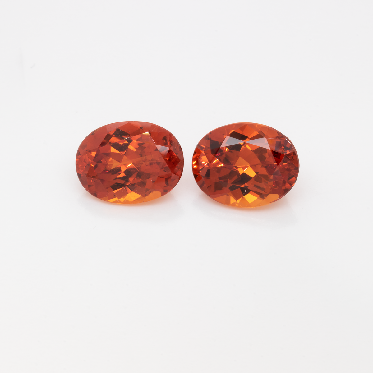 Mandarin Garnet Pair - orange, oval, 10x8 mm, 6.84 ct, No. MG99058